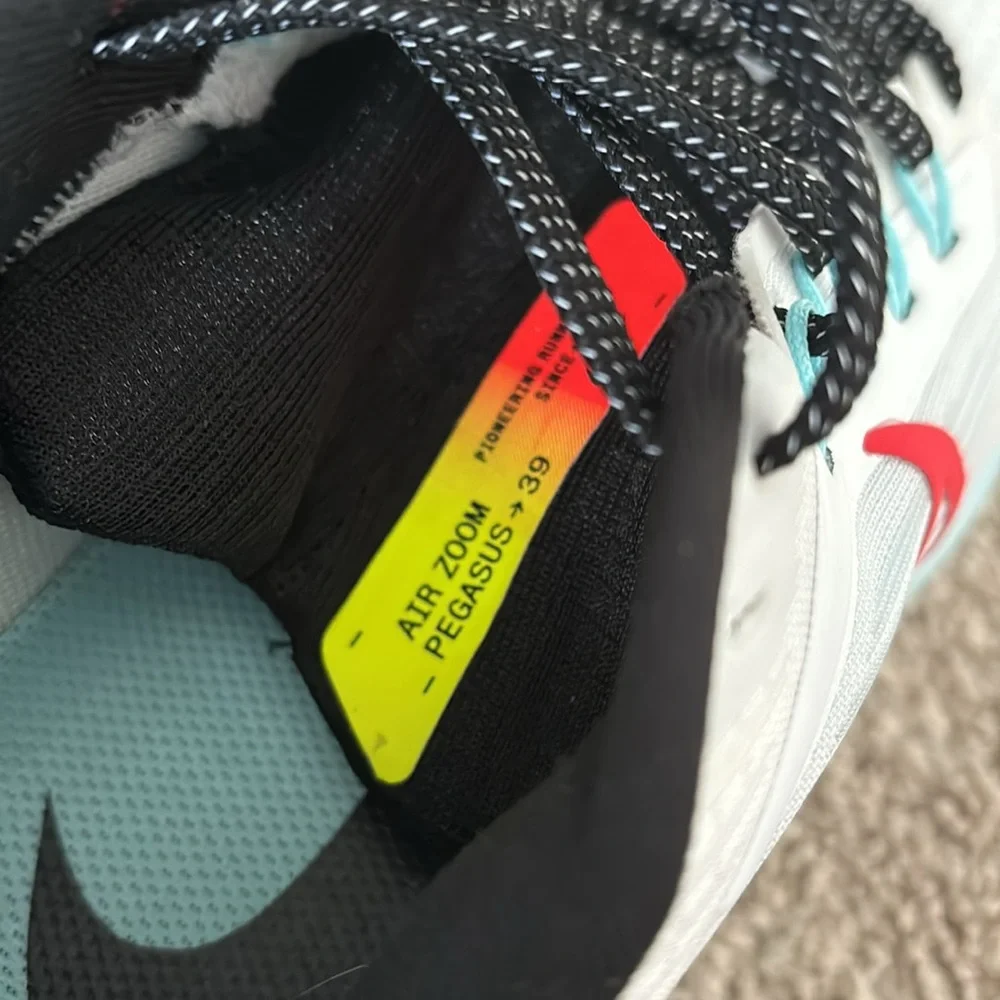 Nwob Nike air  zoom Pegasus women’s size 7 - Picture 7 of 7